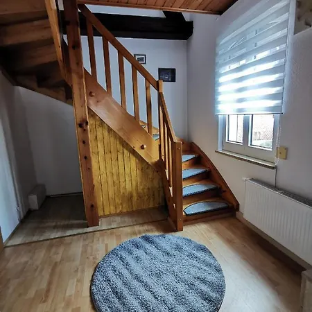 Sehr Schoenes 2 Zimmer Maisonnette Wohnung Ansbach Exterior photo