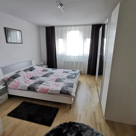 Sehr Schoenes 2 Zimmer Maisonnette Wohnung Ansbach Exterior photo